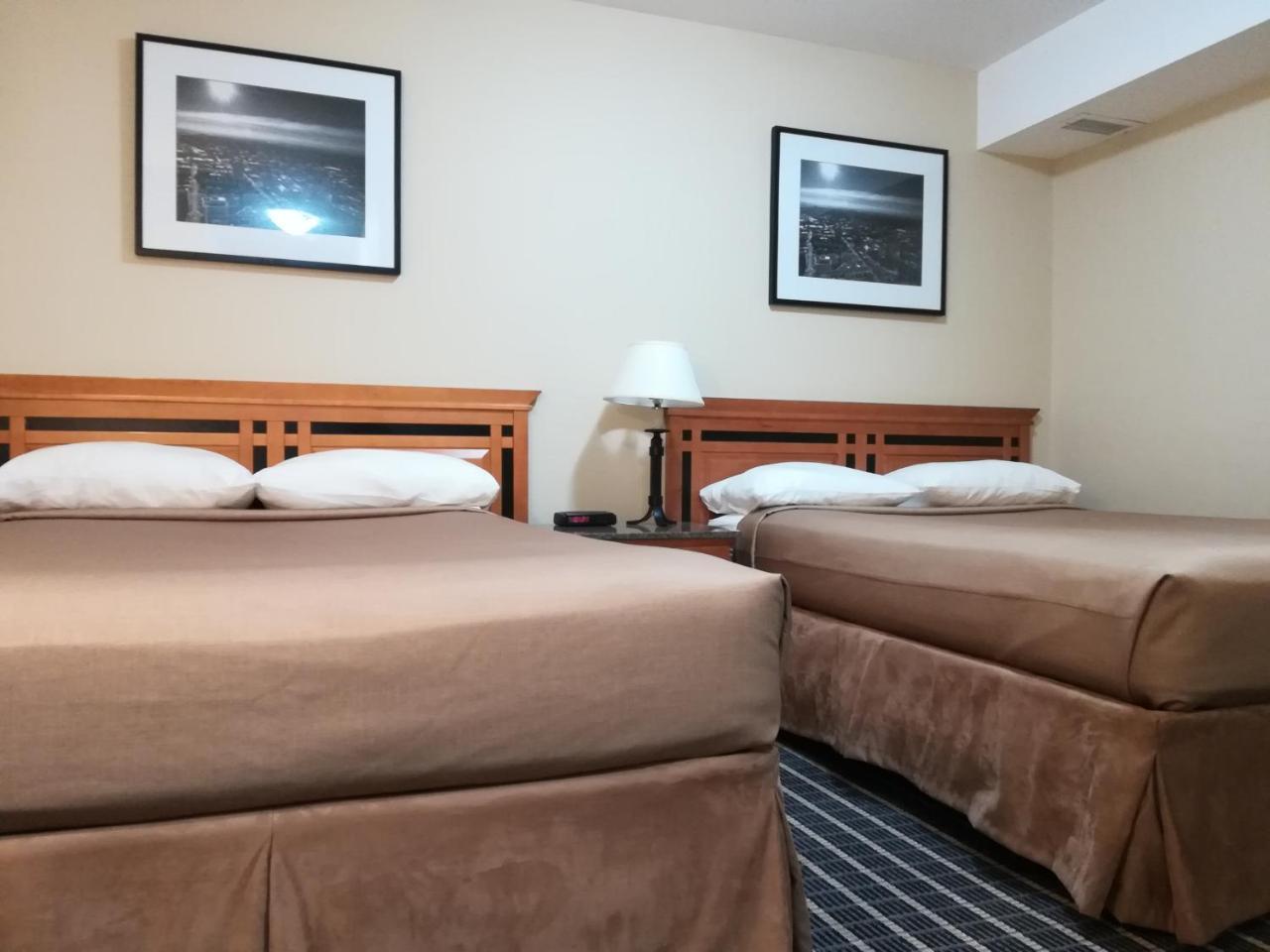 Medicine Hat Inn & Suites Extérieur photo