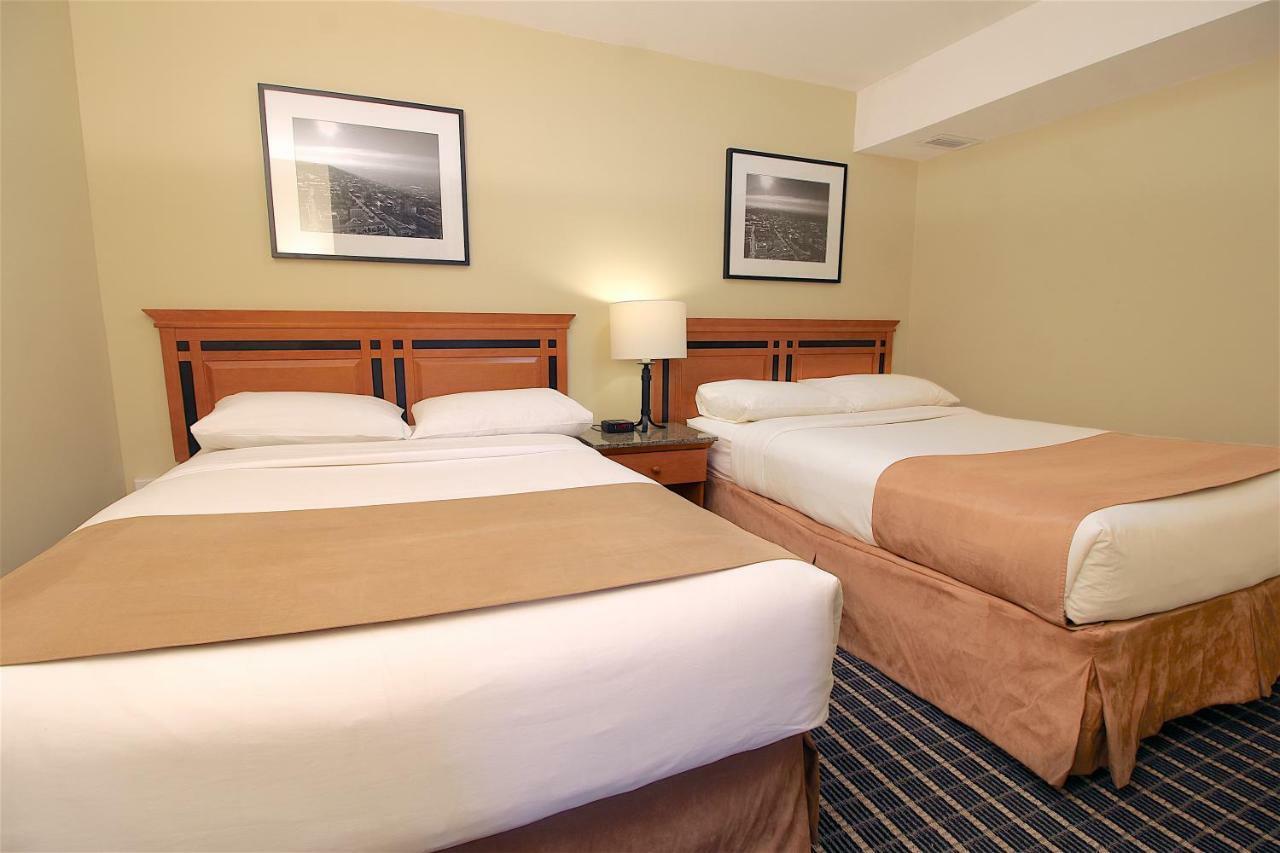 Medicine Hat Inn & Suites Extérieur photo